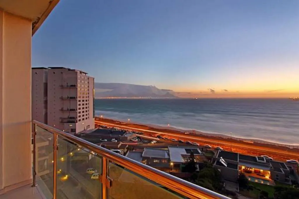 Infinity 602 Bloubergstrand